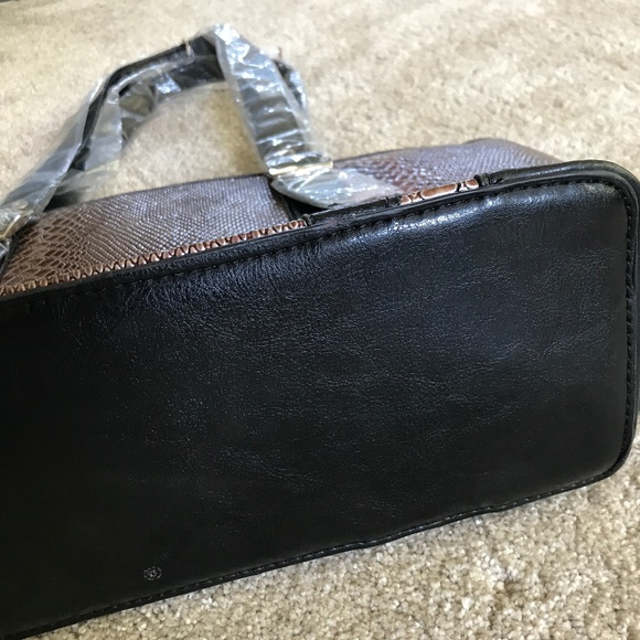 🍁3/30$!! NWT! Marco Brown Faux Boa Snake Skin Purse - Picture 7 of 9